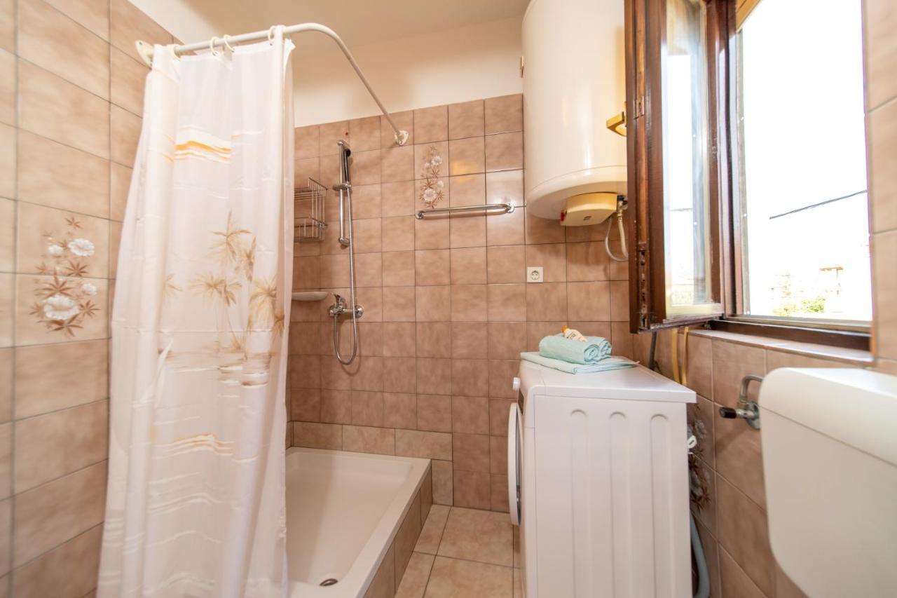 Apartmani Centar Palit Exterior photo