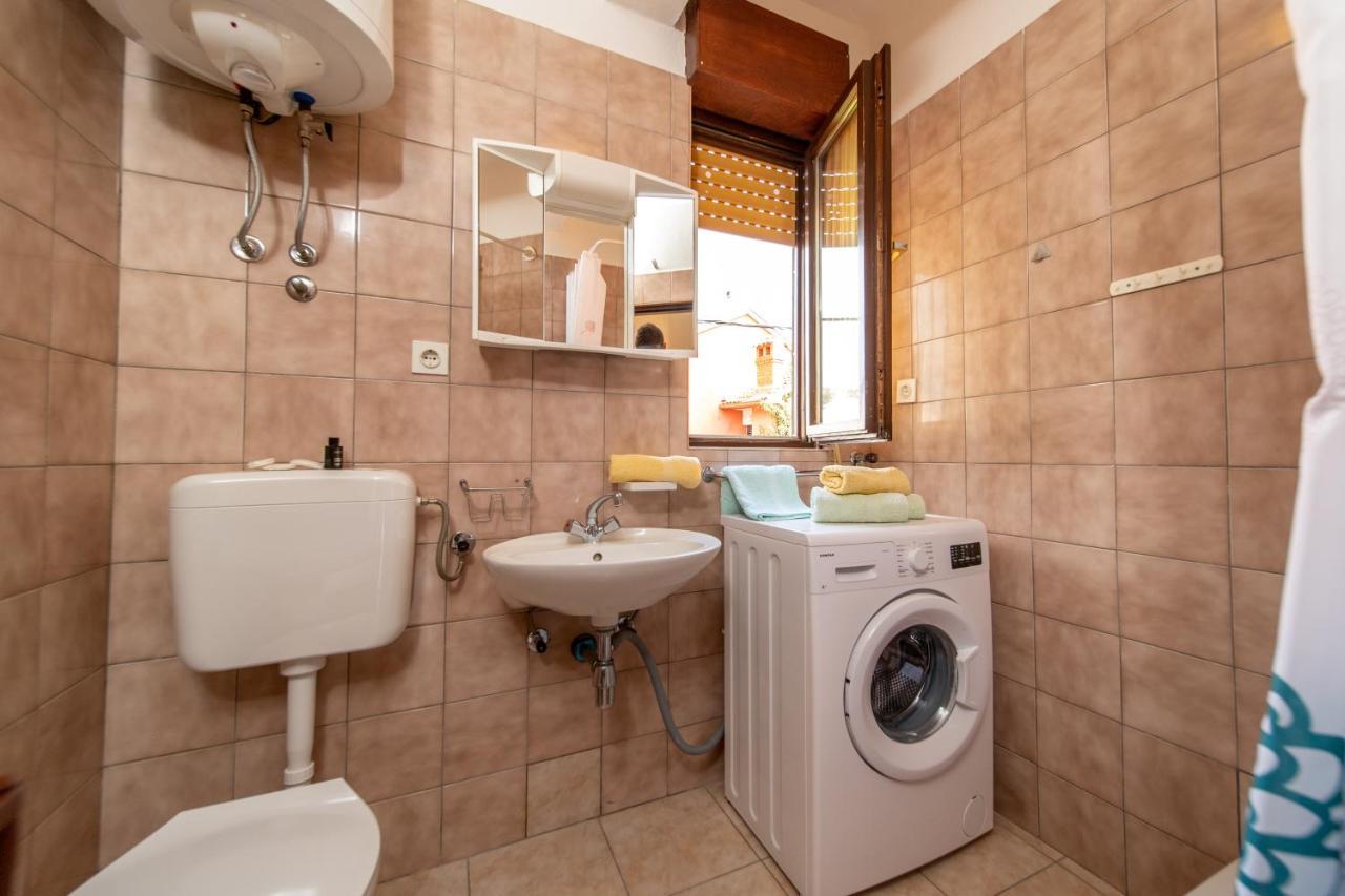 Apartmani Centar Palit Exterior photo