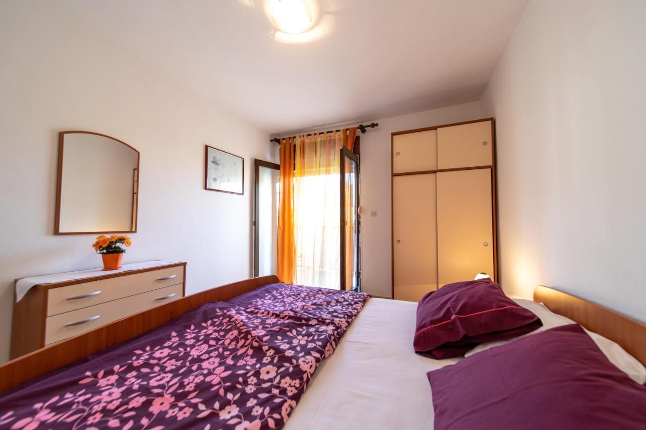 Apartmani Centar Palit Exterior photo